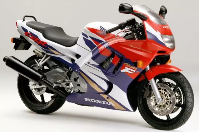 HONDA CBR 600F