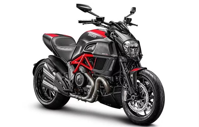 Фото DUCATI DIAVEL