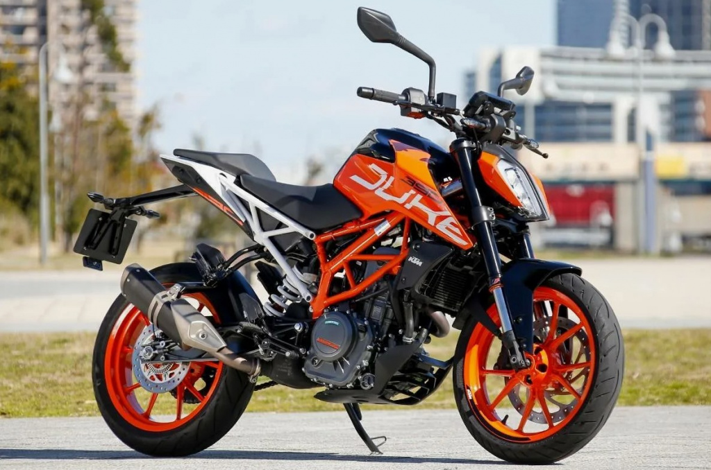 Фото KTM Duke 390 Фото KTM Duke 390