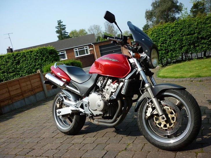 Honda HORNET250 купить Honda HORNET250 купить