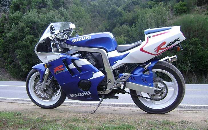 Suzuki GSX-R400 характеристики Suzuki GSX-R400 характеристики