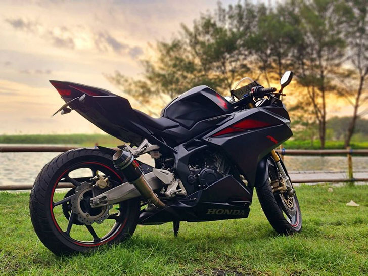 Honda CBR250RR-2А купить Honda CBR250RR-2А купить