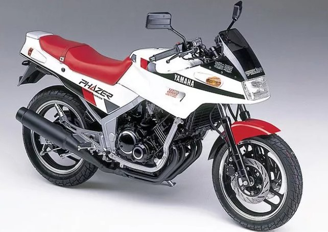 Yamaha FZ250 Fazer Yamaha FZ250 Fazer