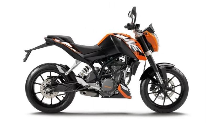 Фото KTM 125 DUKE Фото KTM 125 DUKE